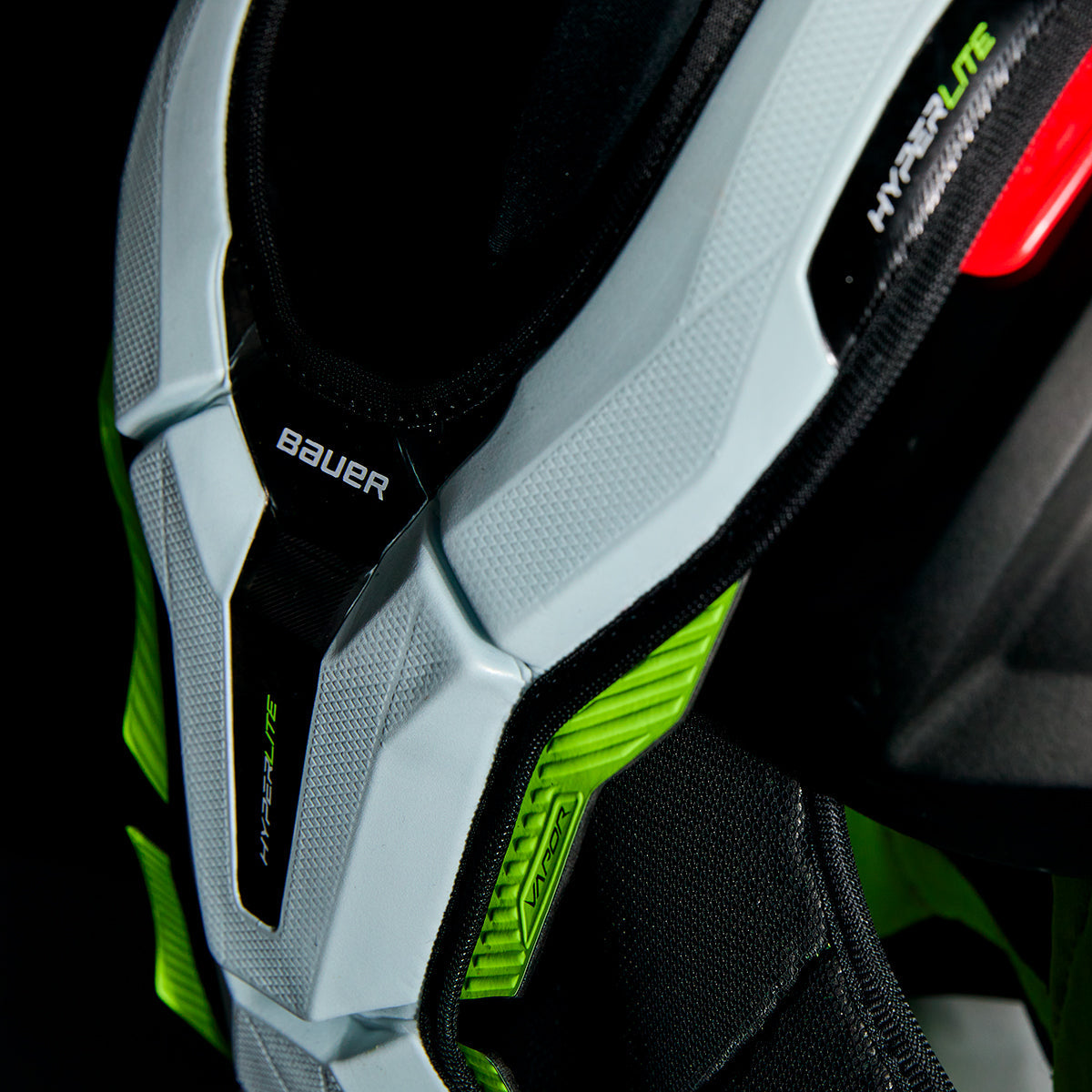VAPOR HYPERLITE SHOULDER PAD JUNIOR