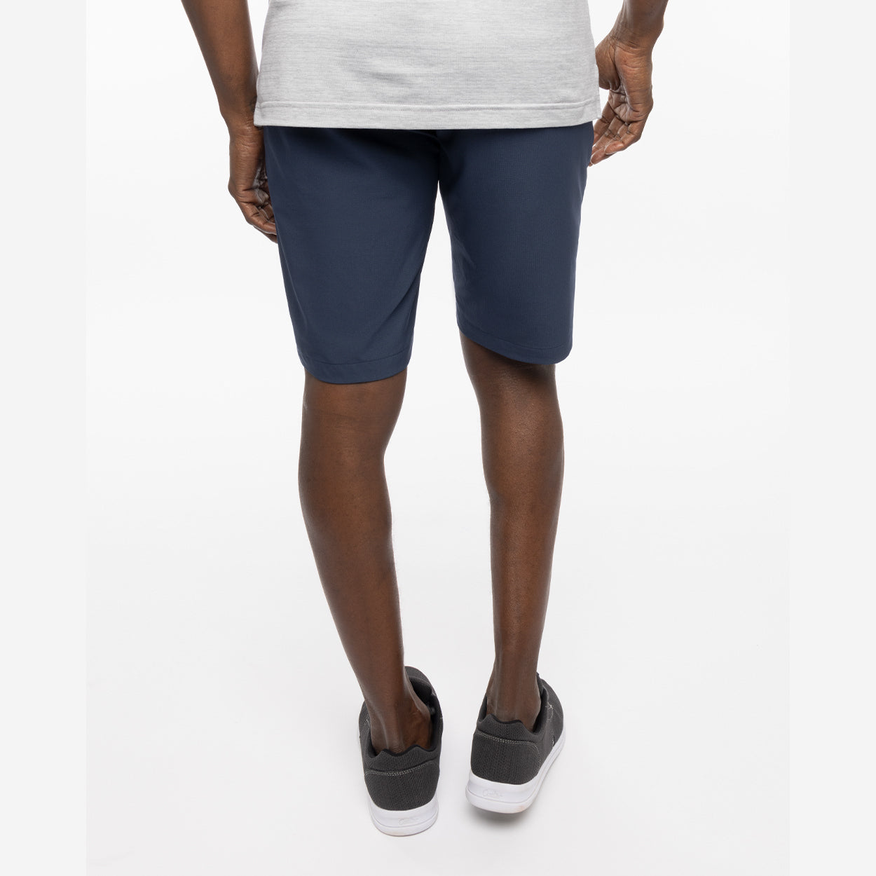 BAUER // TRAVIS MATHEW STARNES SHORT INDIGO