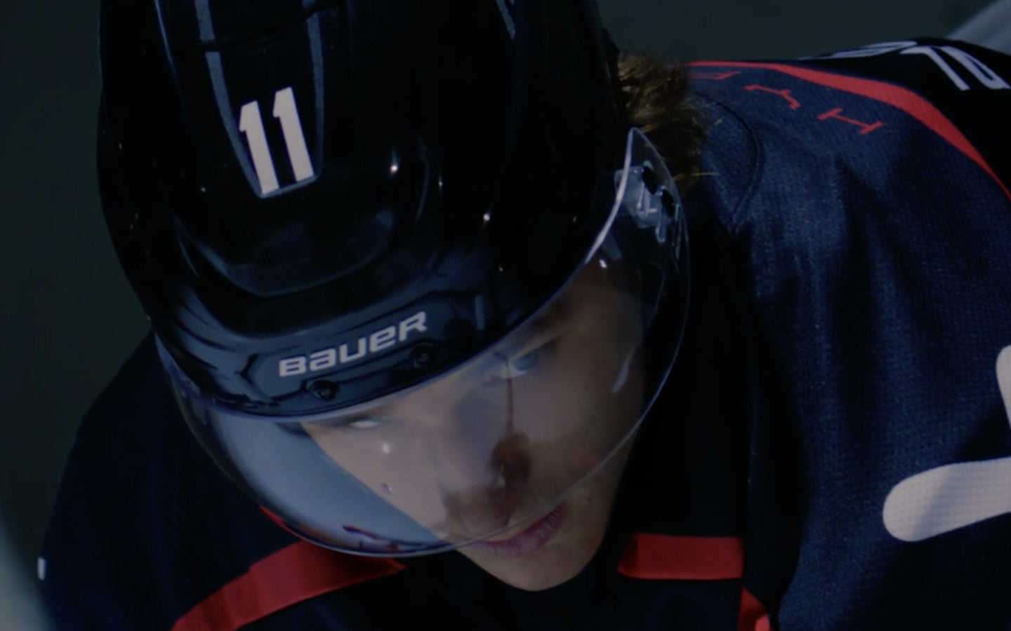 Charger la vidéo : Hyperlite 2 hockey equipment launch video from Bauer Hockey